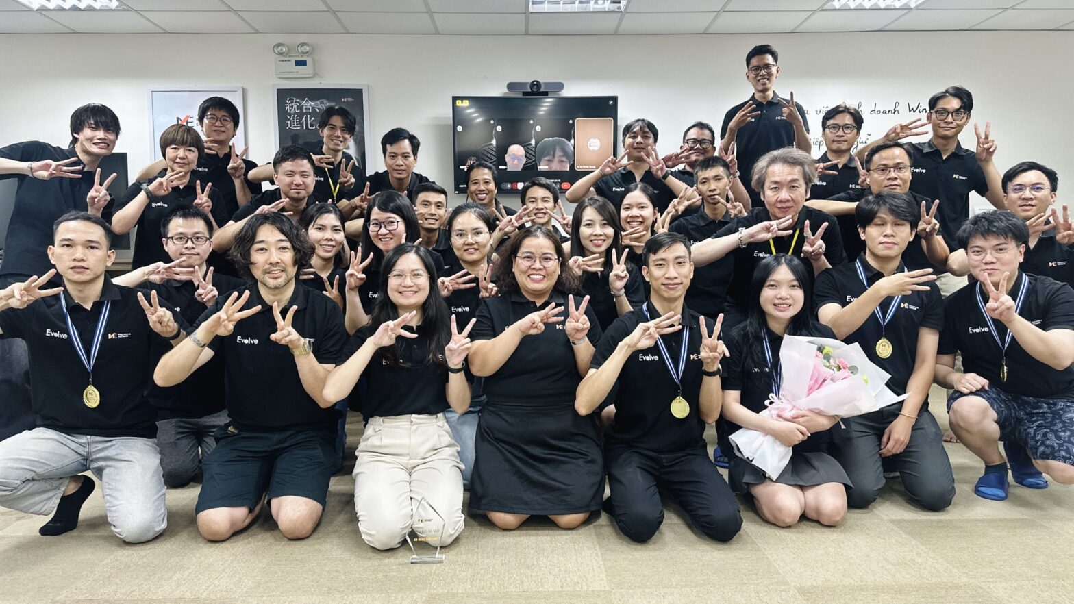 KICKOFF LẦN THỨ 12 CỦA MEVN NGÀY 16/09/2025 – EVOLVE LEAP